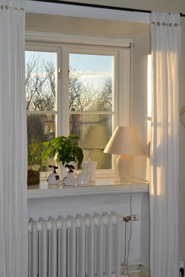 Lilla Hotellet Bed & Breakfast I Alingsas Exterior photo