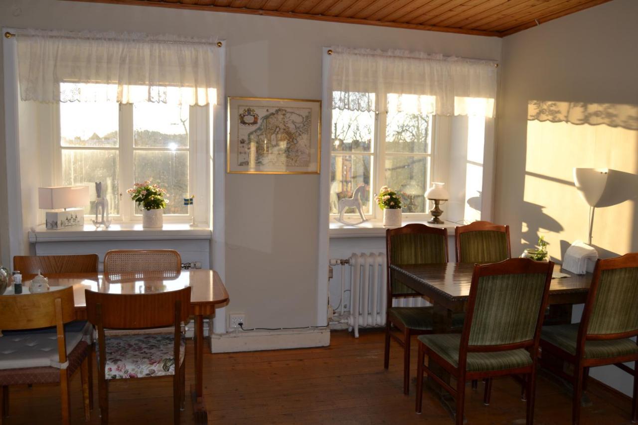 Lilla Hotellet Bed & Breakfast I Alingsas Exterior photo